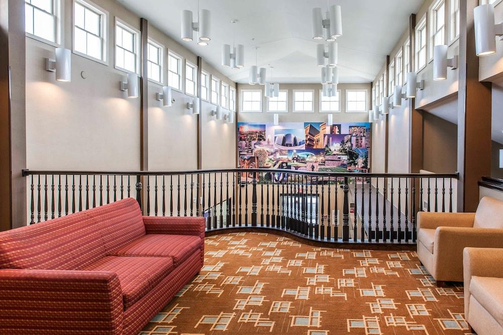 Comfort Suites Columbus Exterior foto
